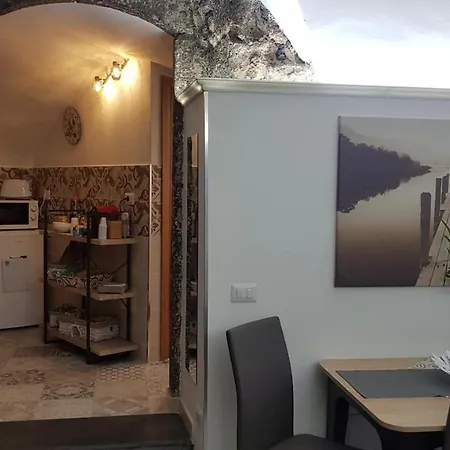 La Piccola Grotta Ursino * Katánie