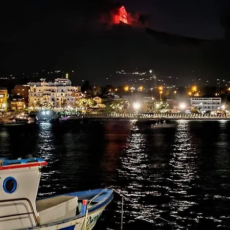 La Piccola Grotta Ursino Prázdninový dům