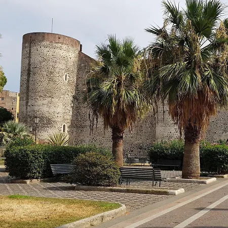 La Piccola Grotta Ursino Catánia