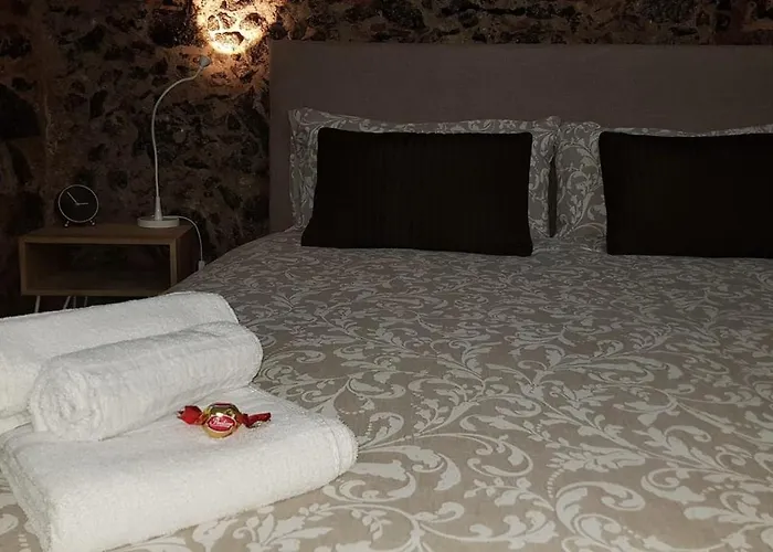 La Piccola Grotta Ursino Catania