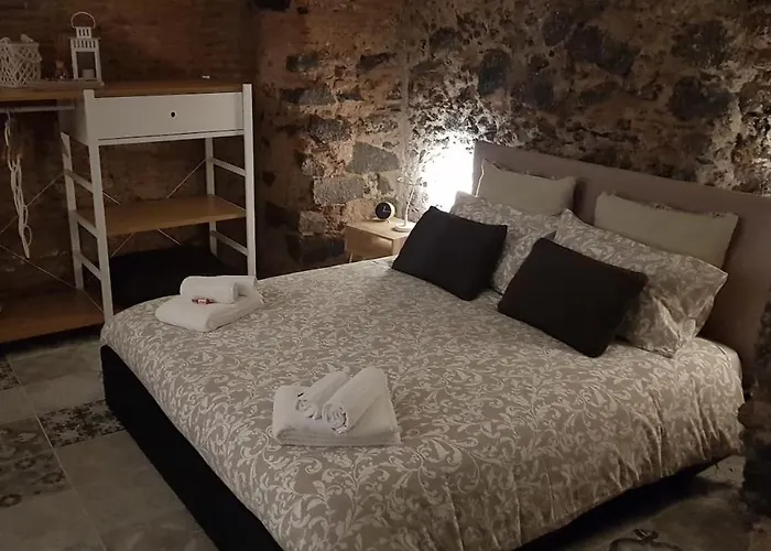 La Piccola Grotta Ursino Casa vacanze *