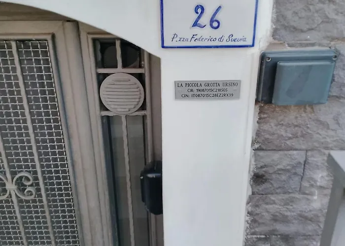 La Piccola Grotta Ursino
